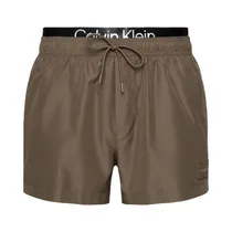  Short Calvi...