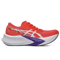  Tênis Asics...