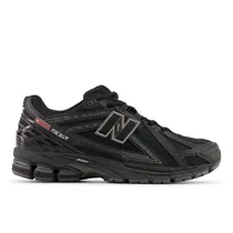  New Balance...