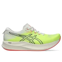  Tênis Asics...