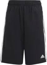  Short Adida...