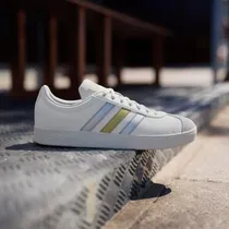  Tênis Adida...