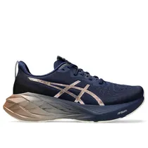  Tênis Asics...