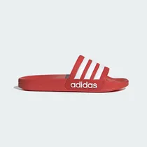  Chinelo Adi...