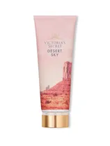  Victoria's ...