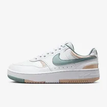 Tênis Nike ...