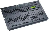  Behringer L...