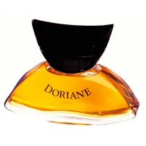  Doriane Fem...
