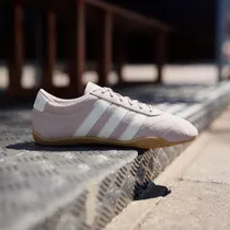  Tênis Adida...